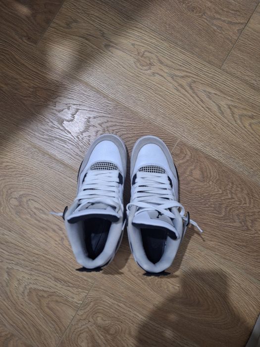 Jordan 4 military black