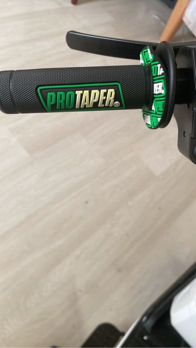 Электроскутер.