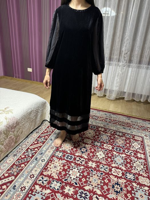 Королевский бархат, шикарное платье