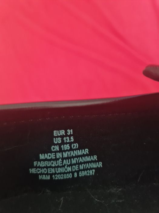 Pantofi negri eleganți H&M