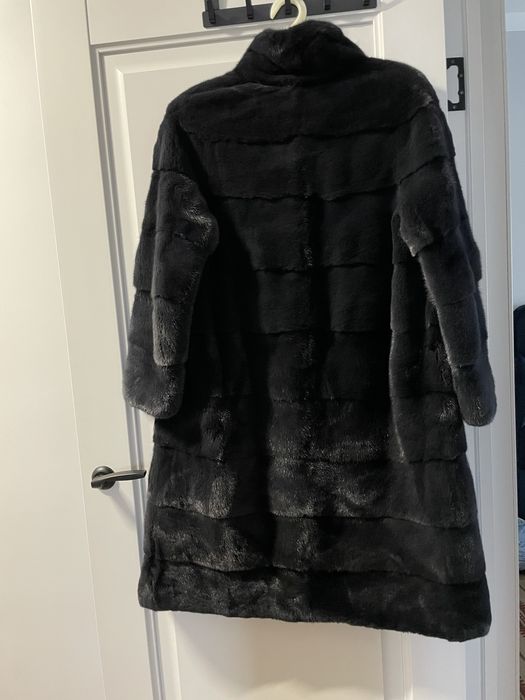 Продам норковую шубу