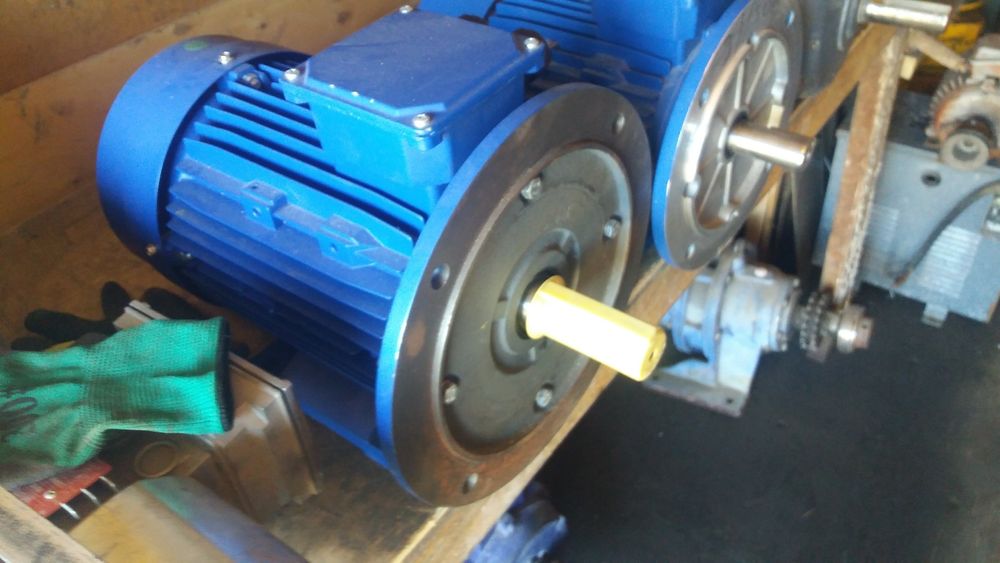 Электродвигатель