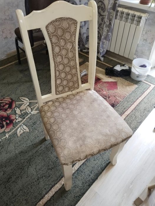 Орындық сатамын , стулья