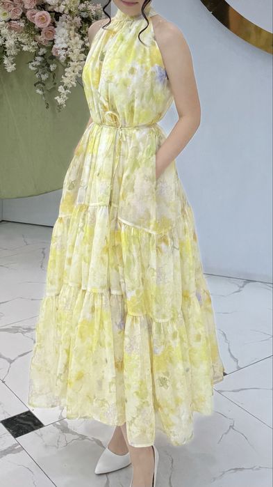 продам вечерние платья