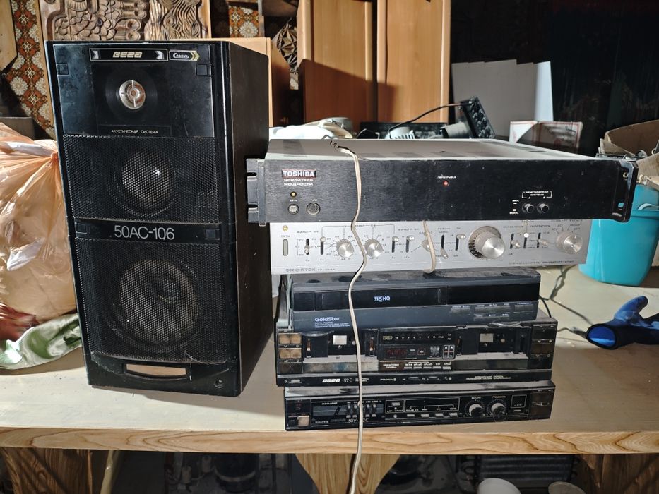 Продам большой набор аудиоаппаратуры