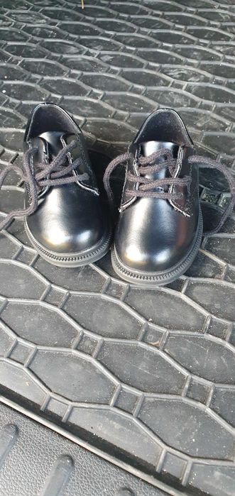 Vand pantofi bebe h&m