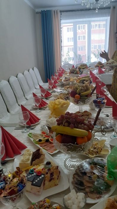 Аренда столов и стульев