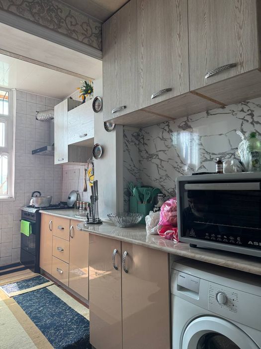 Uy srochna sotladi 2 xona