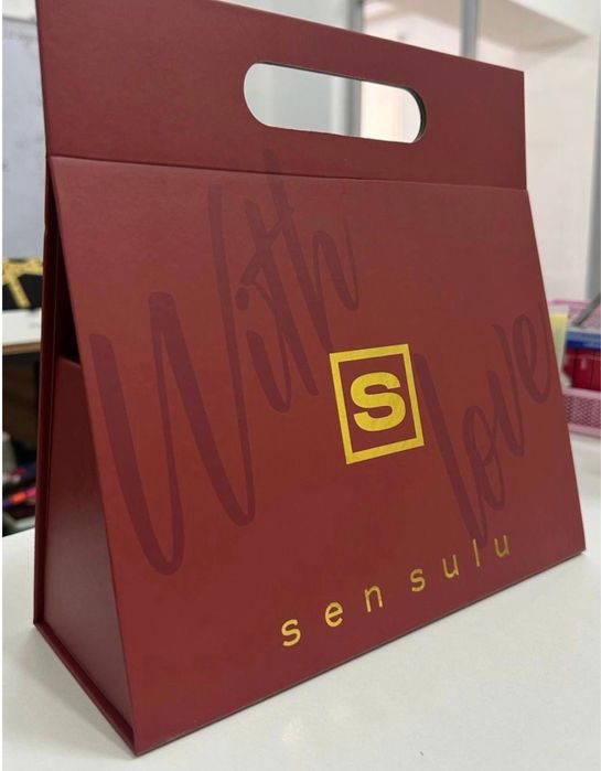 Коробка от Сен сулу