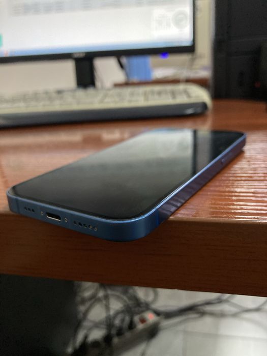Продам Айфон13 / Iphone13