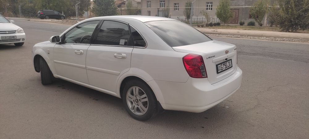 Продаётся Lasetti 2011 года