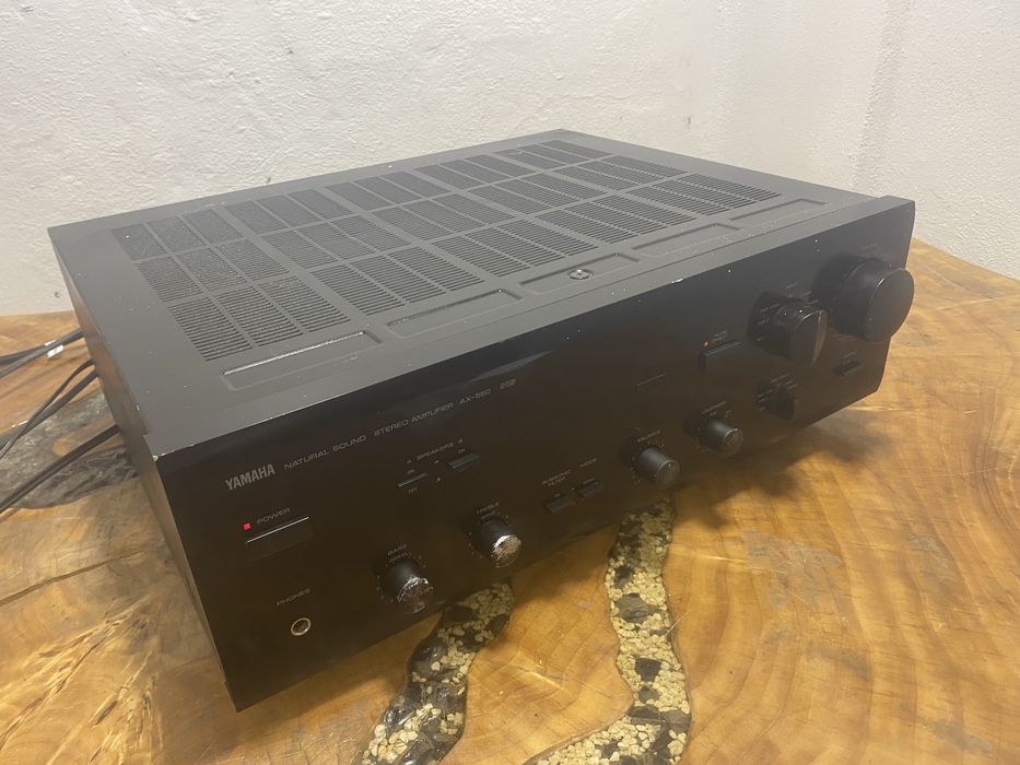 Statie / amplificator yamaha AX 550