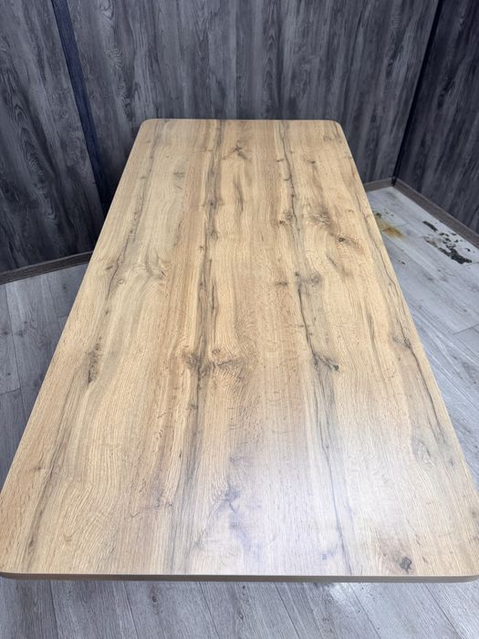 Стол в стиле лофт