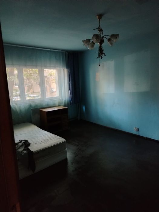 Apartament 4 camere Moinești