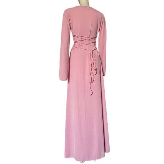 Нежно розовое платье