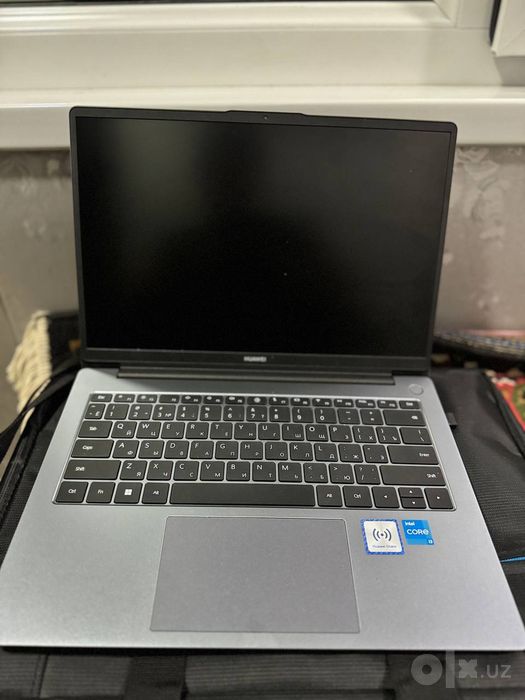 Huawei mate book D14