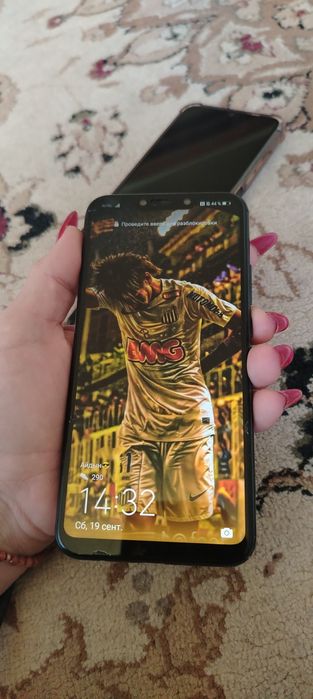 Телефон Huawei сатылады
