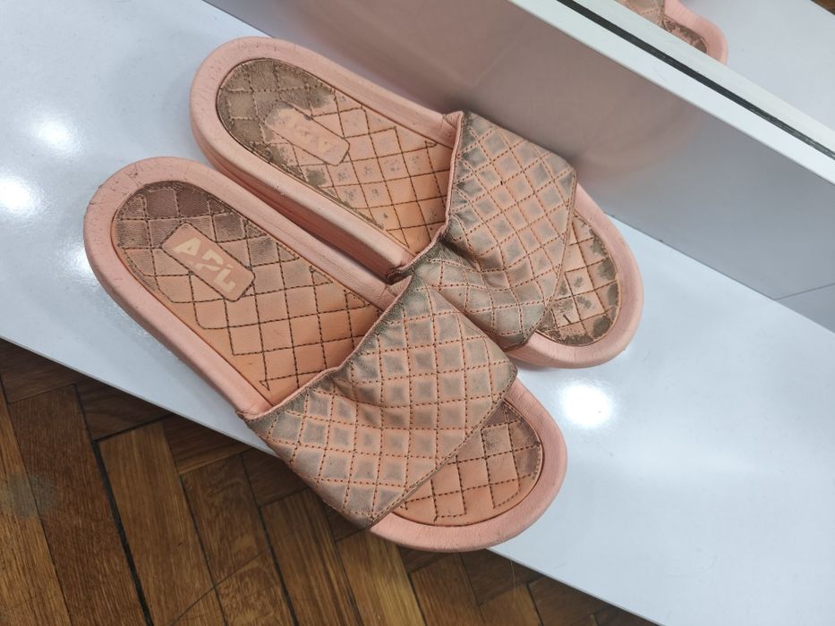 Сланцы 37 размер