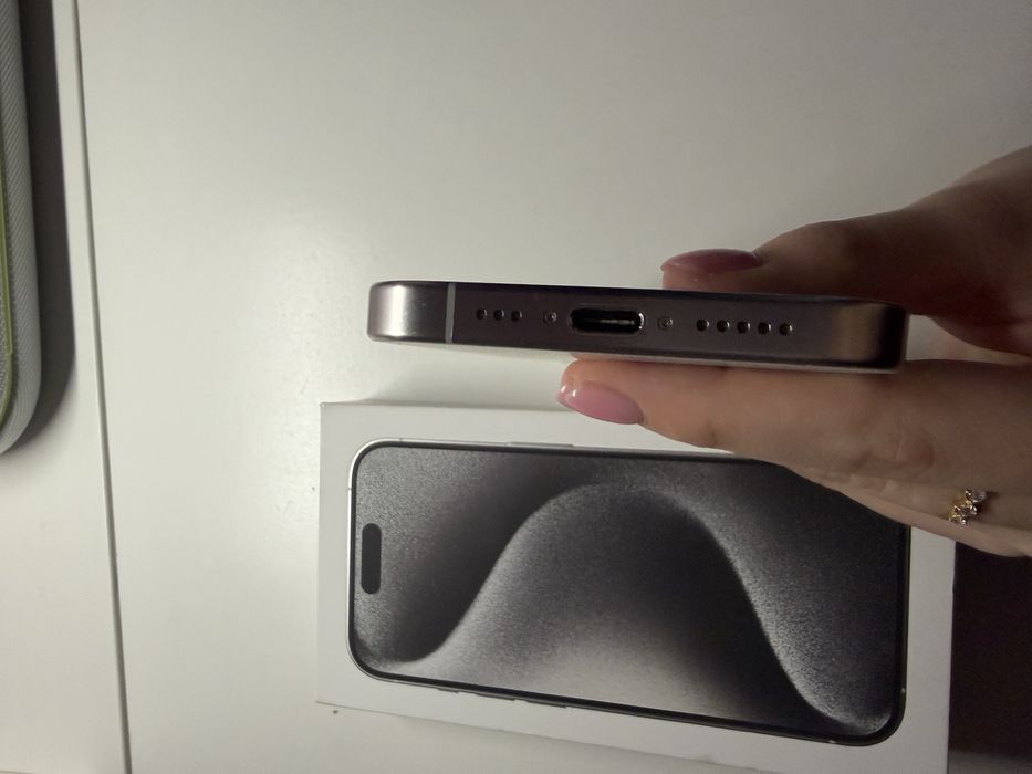 Iphone 15 pro 256 GB