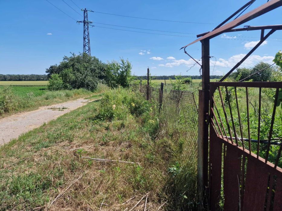 Дворно място / парцел с постройка в село Преспа, община Балчик