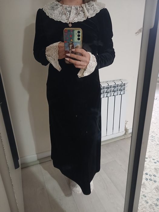 Продам женкий платья