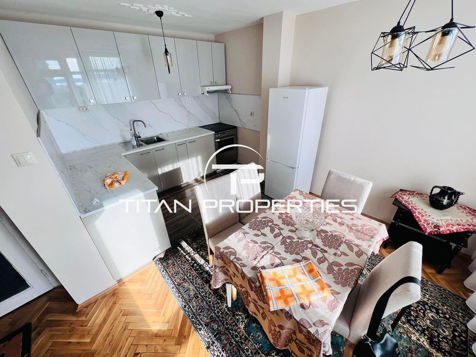 Дава се под наем Тристаен апартамент в Бургас, Славейков - 100 кв.м за 663 € - Снимка #4