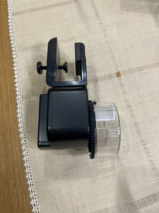 Автоматична хранилка за рибки