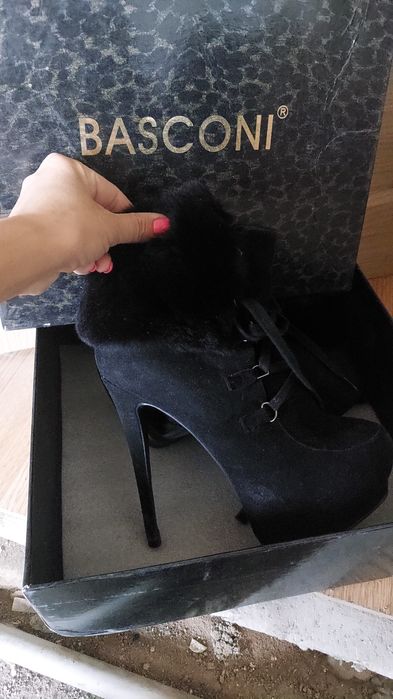 Продам ботильоны