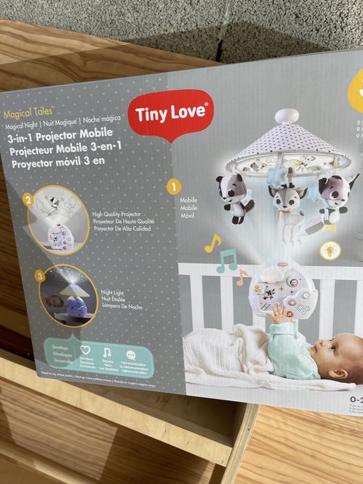 Tiny Love Музикална въртележка, проектор и лампа