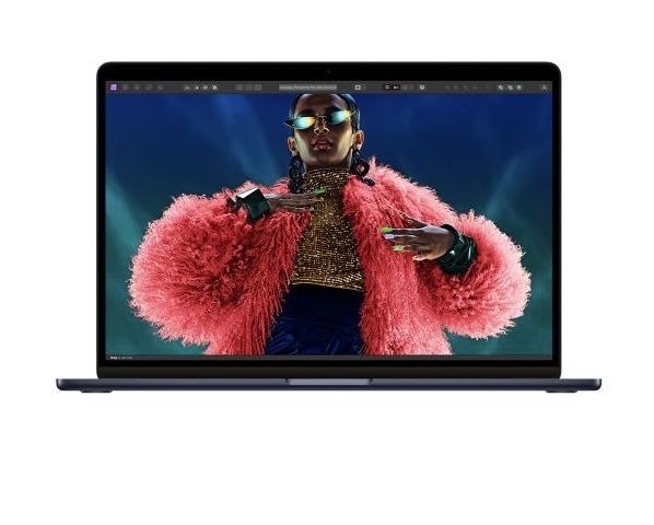 НОВ!!! Лаптоп Apple MacBook Air M3 (2024), 13.6”, 8GB RAM, 512GB, Midn