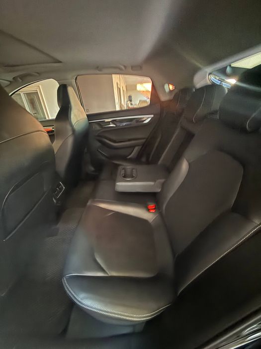 Продам! Jac J7 2022 года, пробег 79000! Цвет черный!