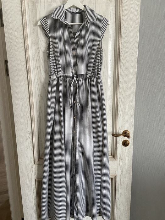 Продам платья женские