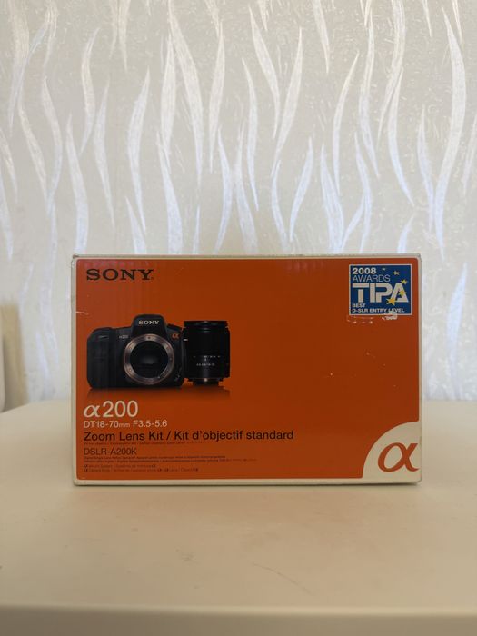 Продам фотоаппарат Sony a200