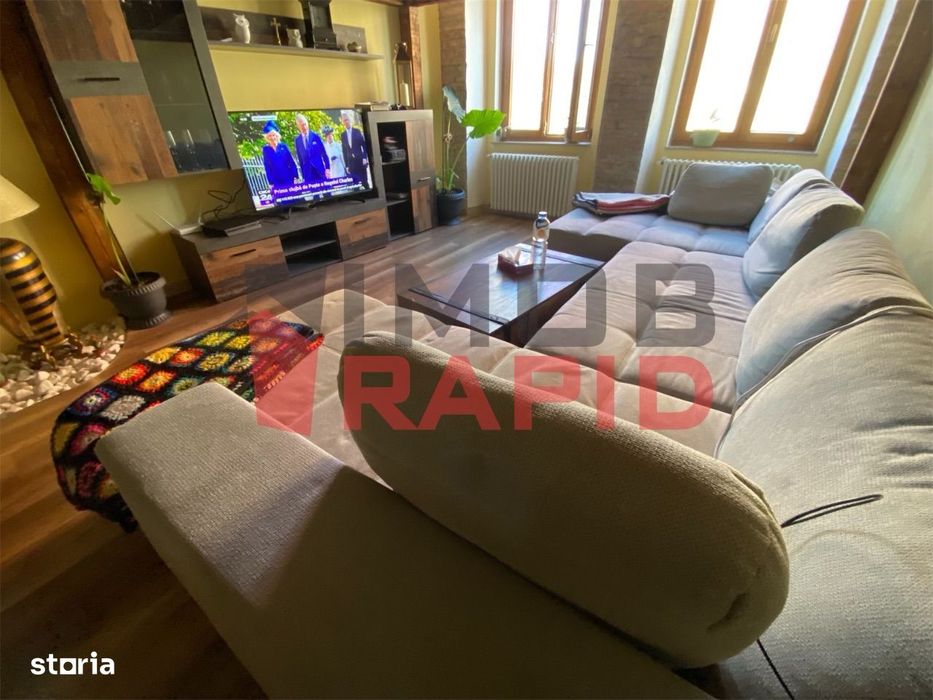 De inchiriat apartament 80 mp str. Piata Centrala vizavi de Biserica