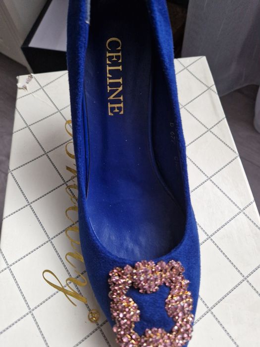 Туфли замшевые продам