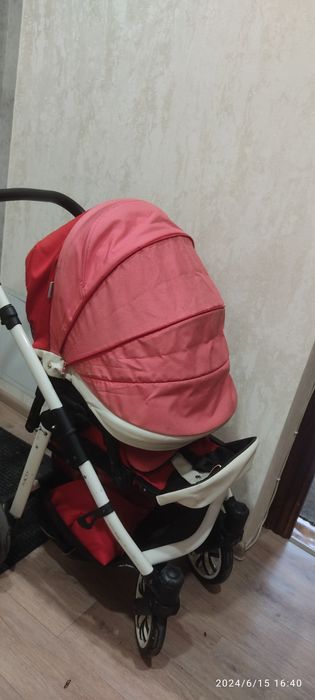 Коляска прогулочная