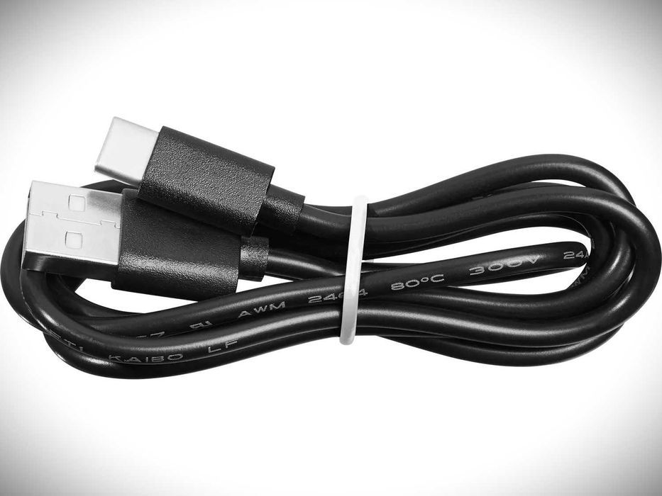 Lanternă frontală cu senzor de miscare, acumulator, NOUA. din Germania