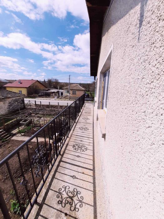 Продава се Къща в с. Генерал Киселово, Област Варна - 547 кв.м за 604 €/кв.м - Снимка #13