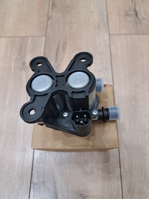 Клапан печки Бмв Е34 новый