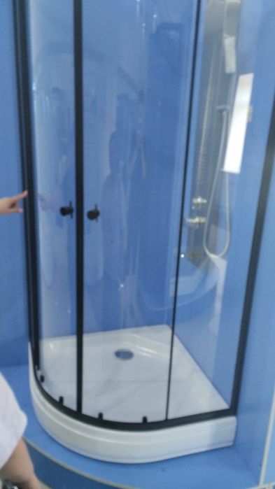 Душевая кабинка  новая