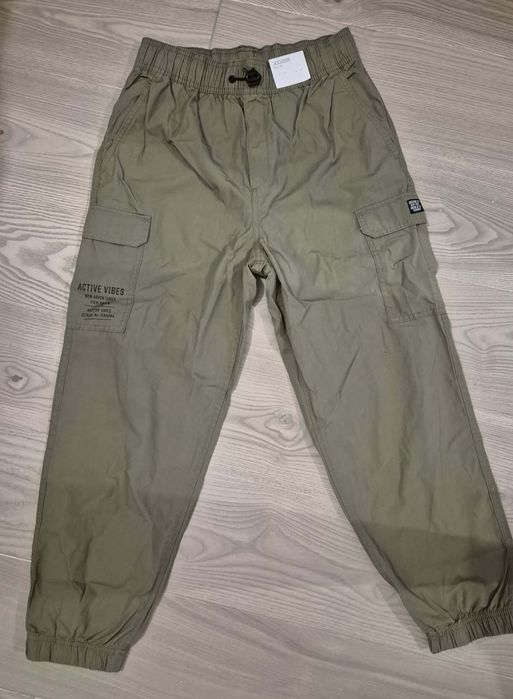 Pantaloni h&m baieti noi marimea 158 12-13 ani