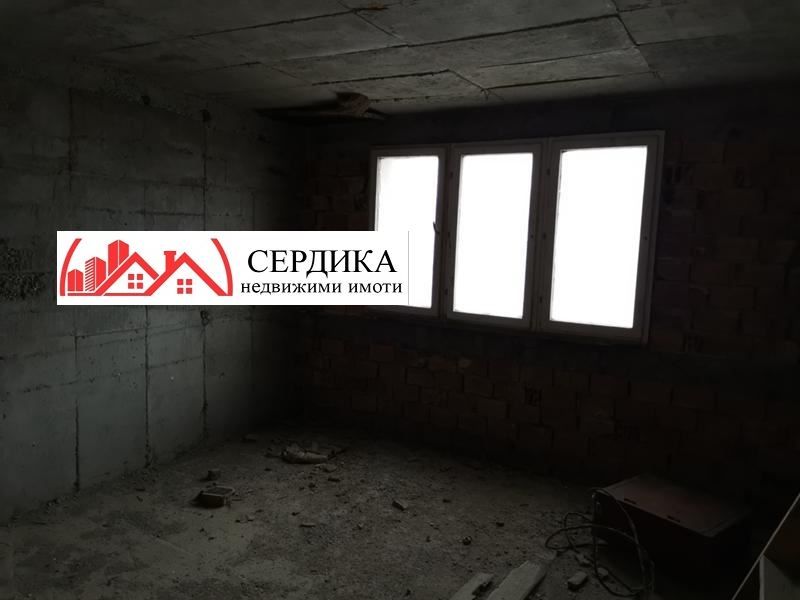 Продава се Многостаен апартамент в Благоевград, Освобождение - 166 кв.м за 482 €/кв.м - Снимка #5