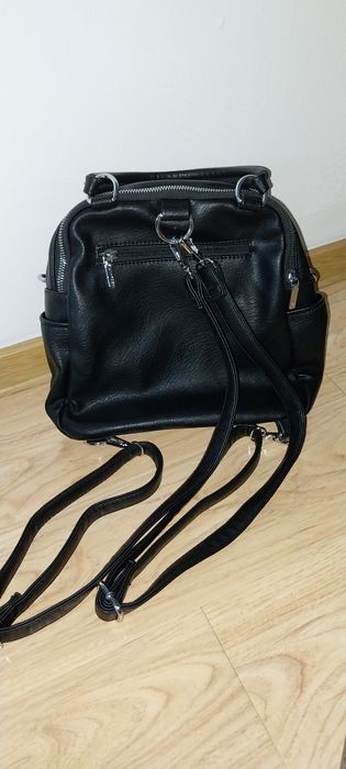 Rucsac stil geanta negru