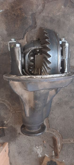 Редуктор заднего моста