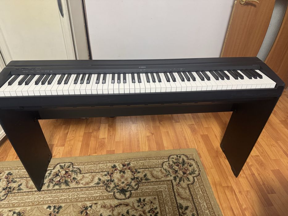 Продам пианино Yamaha