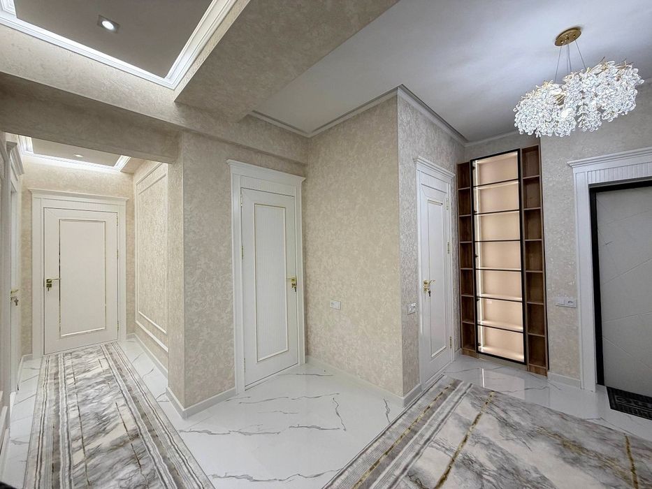 3 хонали квартира сотувда Гагарина