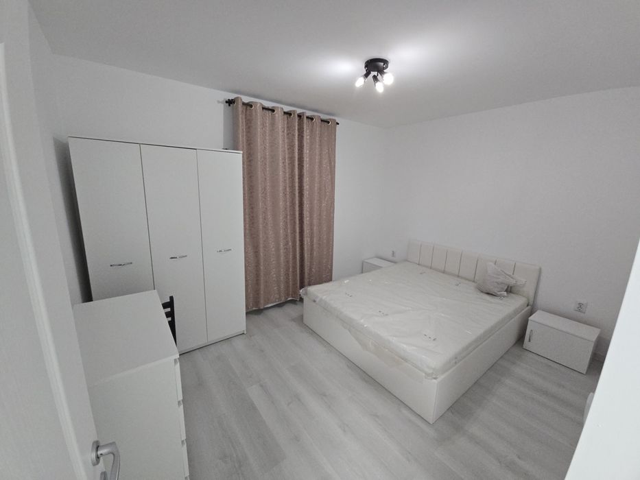 Inchiriez apartament 1 camera