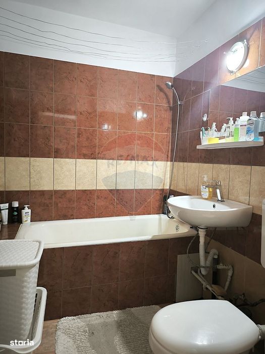 Apartament 3 camere decomandate gata de mutat | Vitrometan–Str. Vaslui