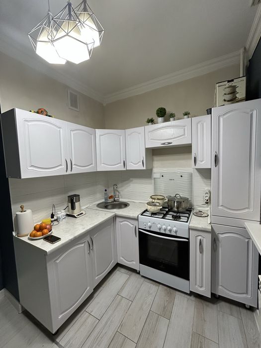 Продам кухонный гарнитур