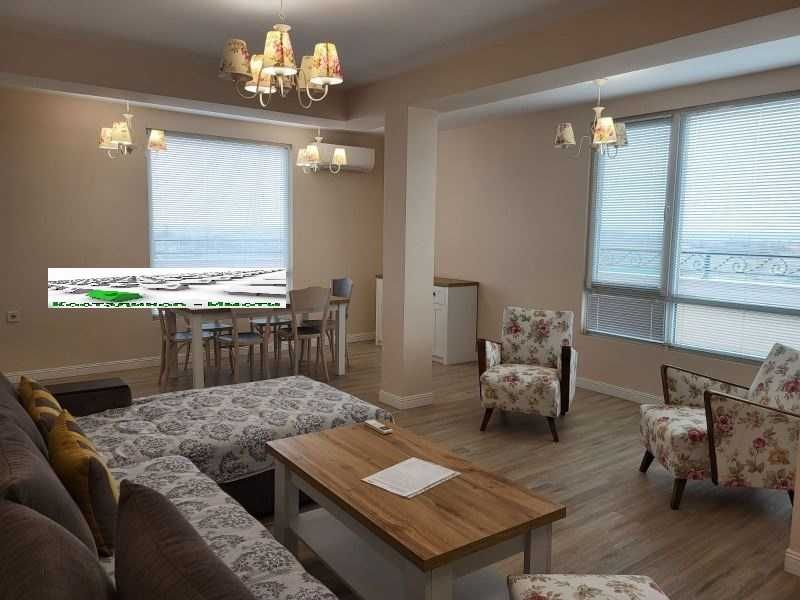 Продава се Многостаен апартамент в Пловдив, Тракия - 157 кв.м за 1529 €/кв.м - Снимка #1